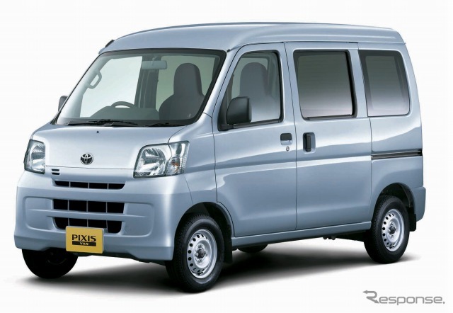 トヨタ・ピクシス・バン・デラックス