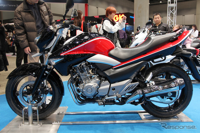 スズキ GW250（東京モーターサイクルショー12）