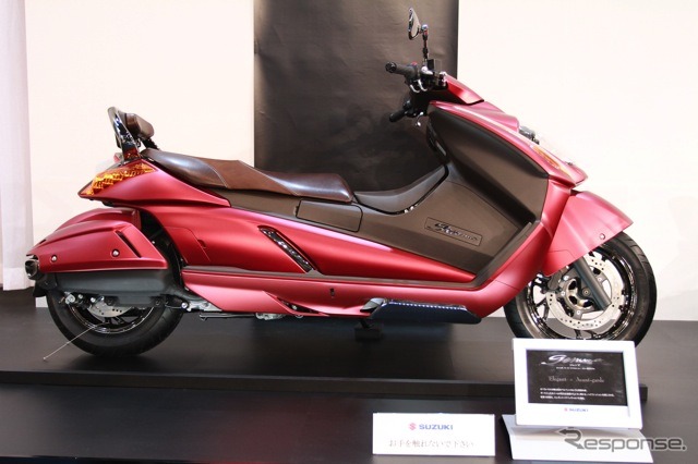 スズキ（東京モーターサイクルショー12）