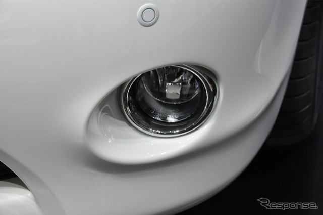 インフィニティM35hL(北京モーターショー12)