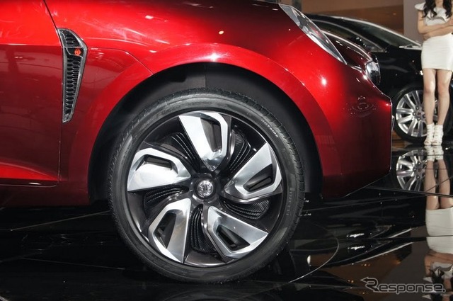 MG ICON(北京モーターショー12)