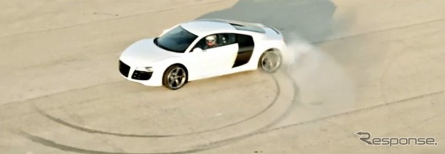 アウディR8のデモ走行映像(動画キャプチャー)