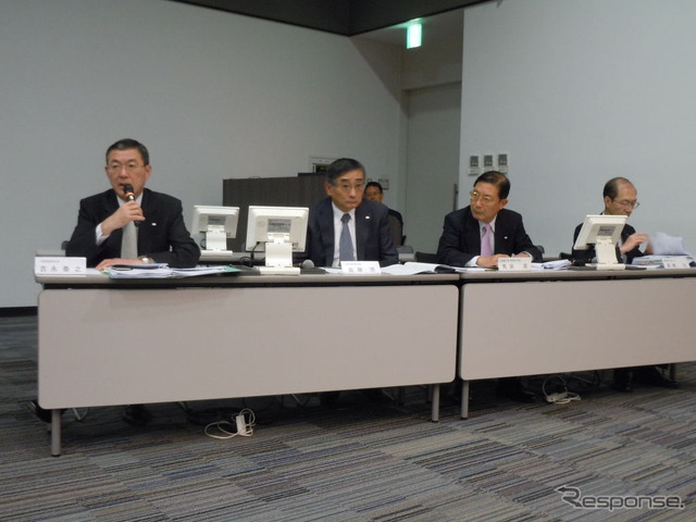 富士重工業決算会見