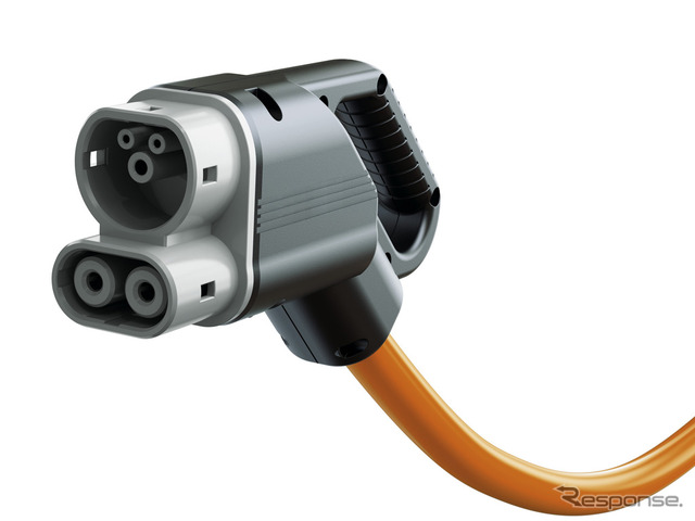 欧米の自動車メーカー8社が共同開発したEVやPHV用の統一規格の急速充電器
