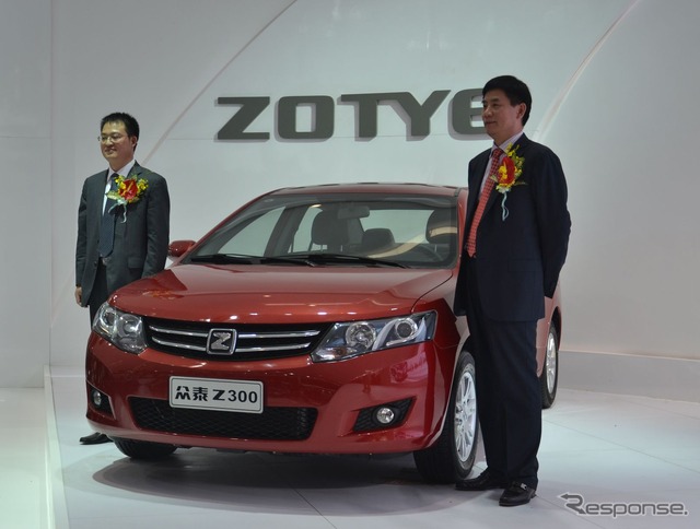 中国衆泰汽車の新型セダン、Z300（北京モーターショー12）