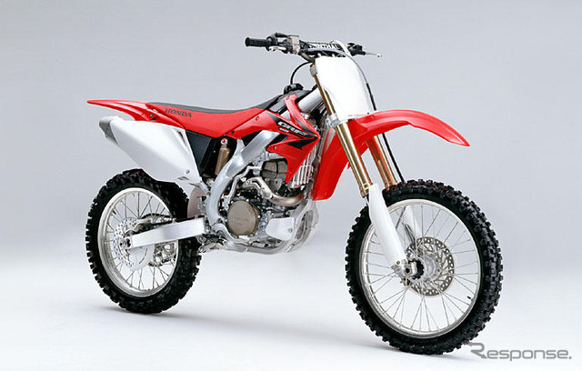 モトクロス競技専用車、ホンダCRFシリーズの2005年モデル