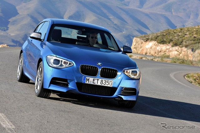 BMW M135i(3ドア)