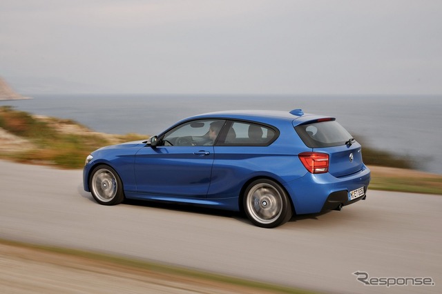 BMW M135i(3ドア)