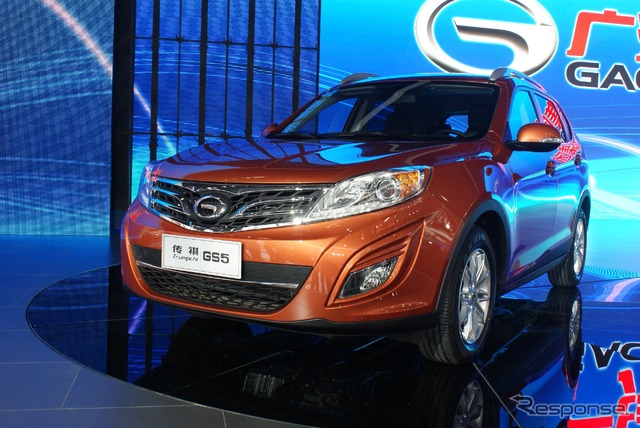 広州汽車の新型SUV、Trumpchi GS5(北京モーターショー12）