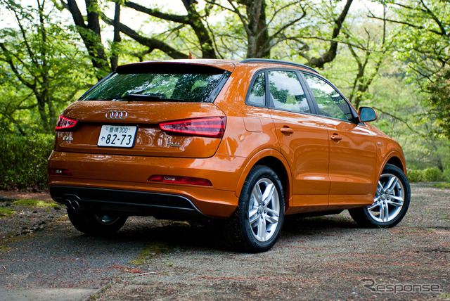 アウディ Q3 「S-Line」パッケージ、ボディカラー:サモアオレンジM