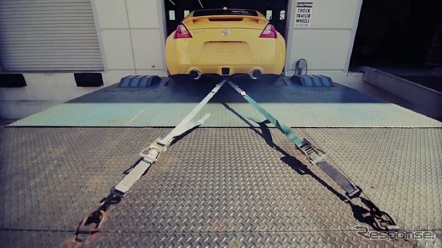 ツインターボ化によって最大出力500ps以上を獲得した日産370Z(フェアレディZ)のシャシーダイナモテスト(動画キャプチャー)