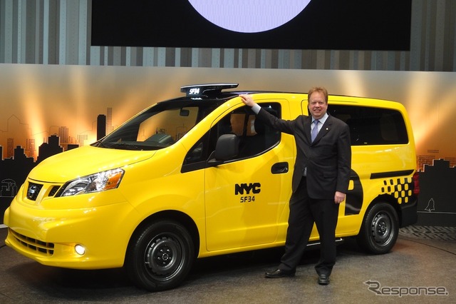 日産・NV200ニューヨークタクシー