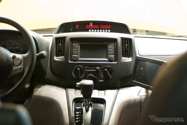 日産・NV200ニューヨークタクシー