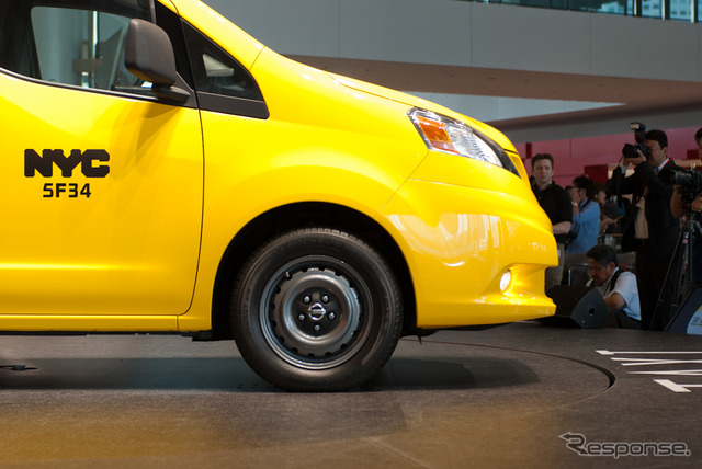 日産・NV200ニューヨークタクシー