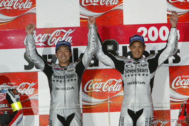 鈴鹿8耐でホンダがV8