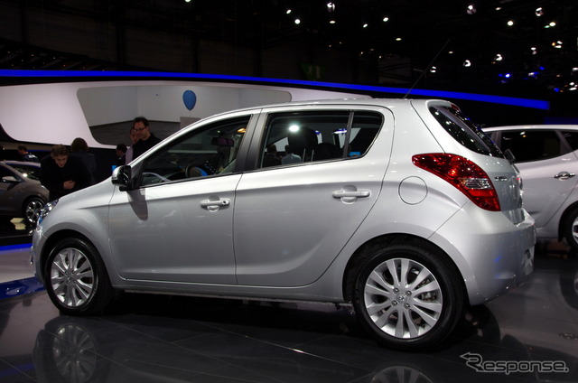 ヒュンダイ i20(欧州仕様)