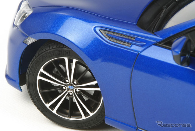 タミヤ・1/24スポーツカーシリーズ「スバル BRZ」