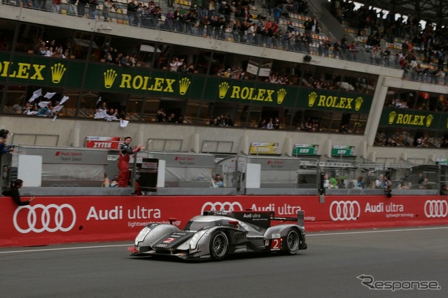 2011年の優勝車、R18