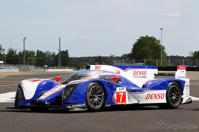 ルマン24時間耐久レースの公式テストを終えたトヨタTS030ハイブリッド