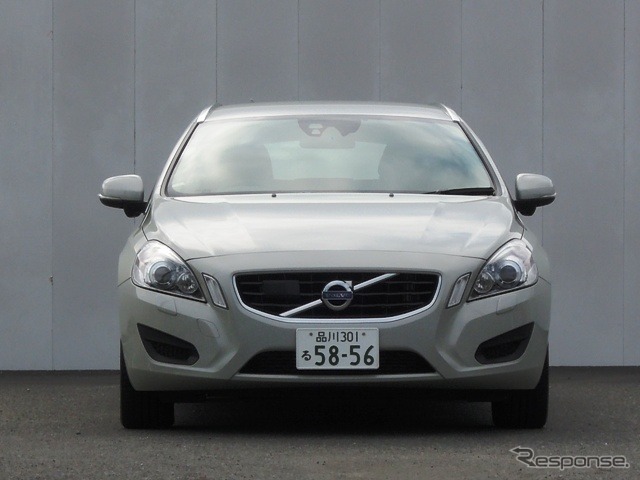 ボルボ・V60