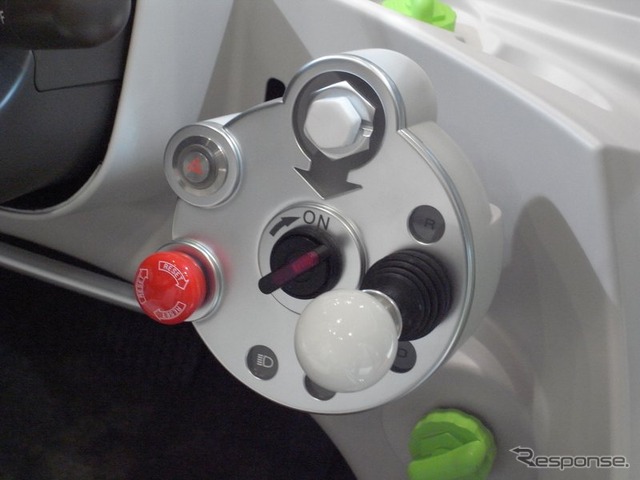 親子で“かまって”あげるトヨタ Camatte、おもちゃショーに登場