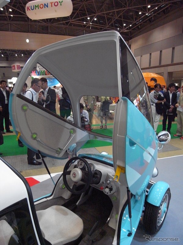 親子で“かまって”あげるトヨタ Camatte、おもちゃショーに登場