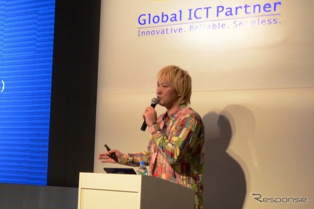 【Interop Tokyo 12】津田大介「ソーシャルメディアは人間力の高い人に教えて対応した方がうまくいく」