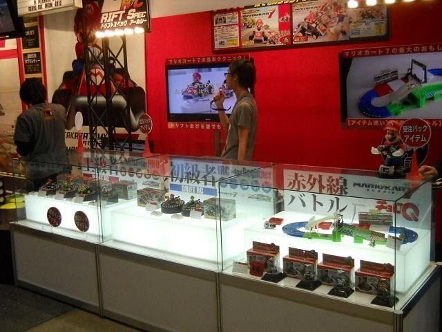 【東京おもちゃショー12】ドリフトが楽しめる『マリオカート7』の玩具が出ると聞いて体験しに行ってきた!
