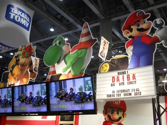 【東京おもちゃショー12】ドリフトが楽しめる『マリオカート7』の玩具が出ると聞いて体験しに行ってきた！  