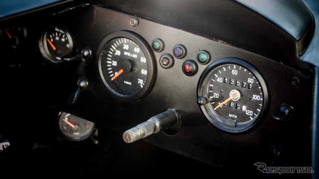 英国BBC放送の人気自動車番組「Top Gear」が製作した日産・デルタウイングのレプリカ
