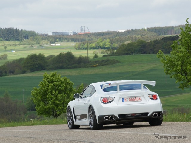 GAZOOレーシングがチューニングしたトヨタ86の高性能コンセプトカー、GRMNS PORTS FR