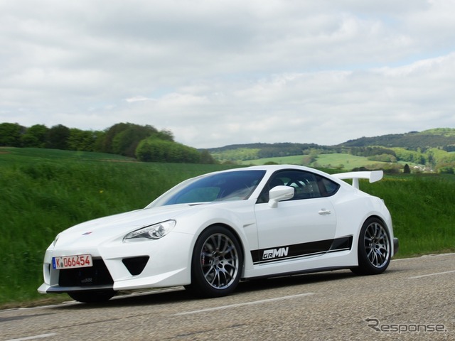 GAZOOレーシングがチューニングしたトヨタ86の高性能コンセプトカー、GRMNS PORTS FR