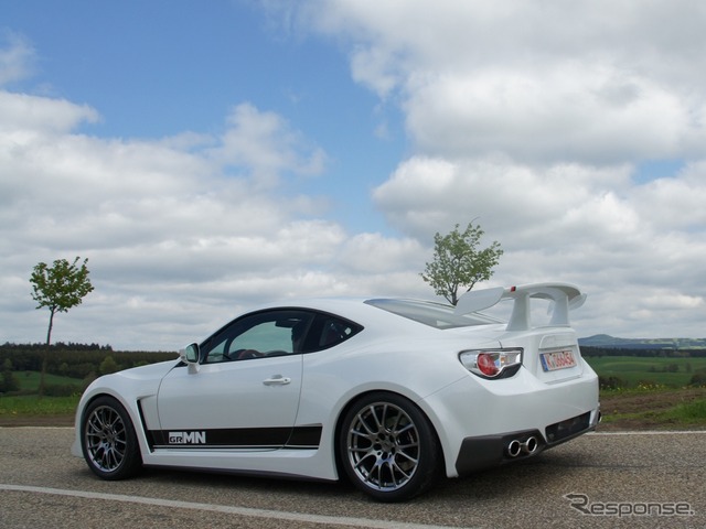 GAZOOレーシングがチューニングしたトヨタ86の高性能コンセプトカー、GRMNS PORTS FR