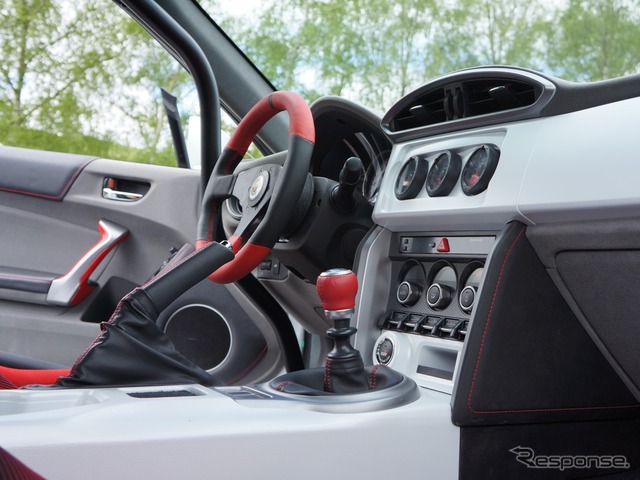 GAZOOレーシングがチューニングしたトヨタ86の高性能コンセプトカー、GRMNS PORTS FR