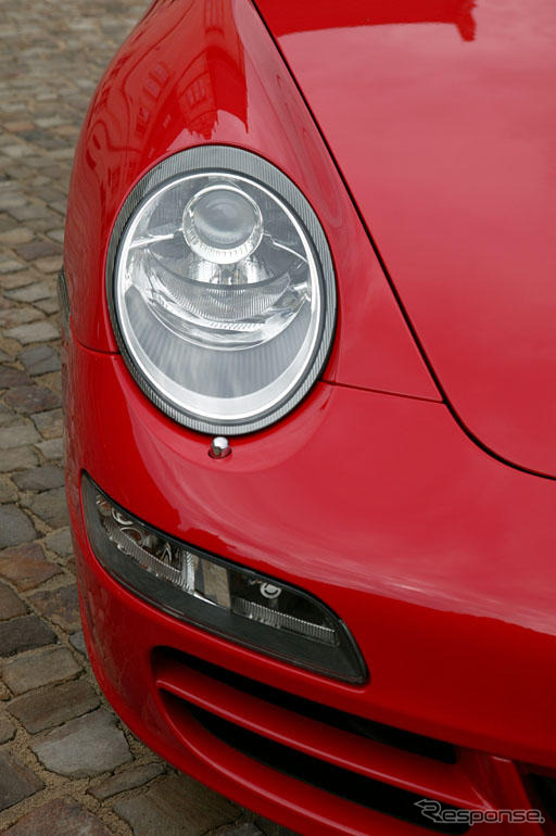【新型ポルシェ911　海外試乗】その2 空力性能と軽量化を極めたボディ…河村康彦
