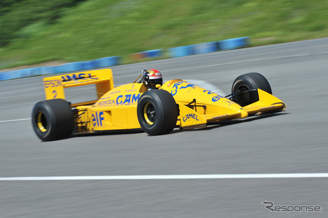 ロータス100T('88)