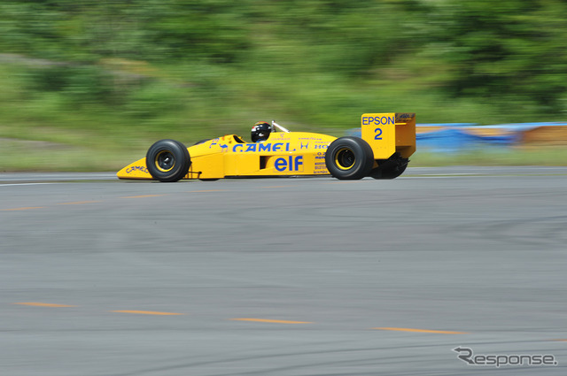 ロータス100T('88)