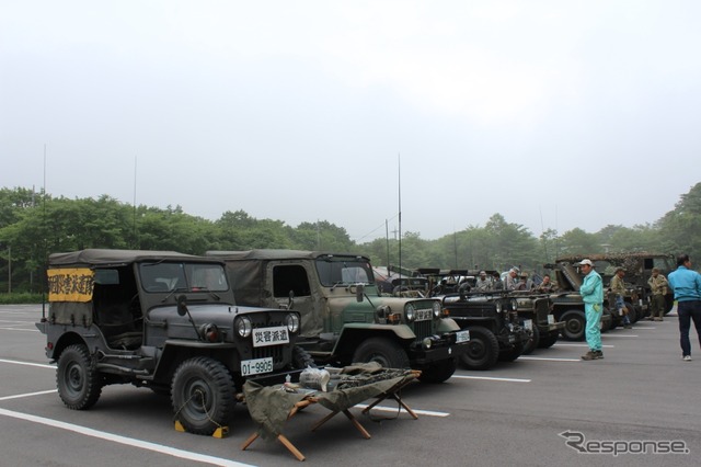 スプレンドーレ・ピクニック開催 ジープなどの軍用車たち
