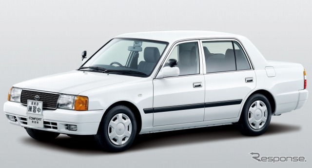 トヨタ コンフォート教習車