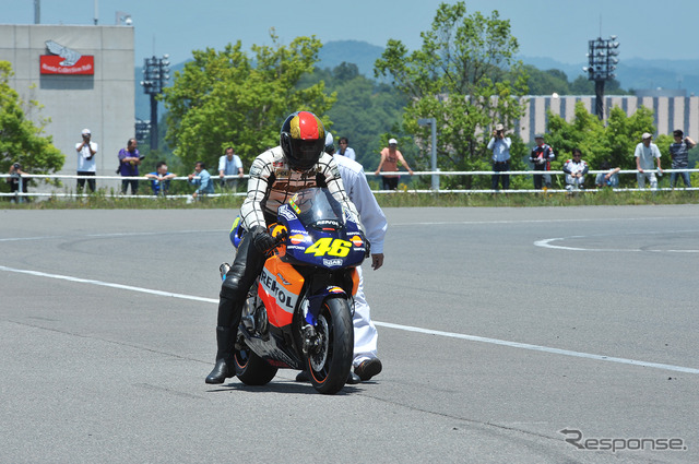 RC211V('02)