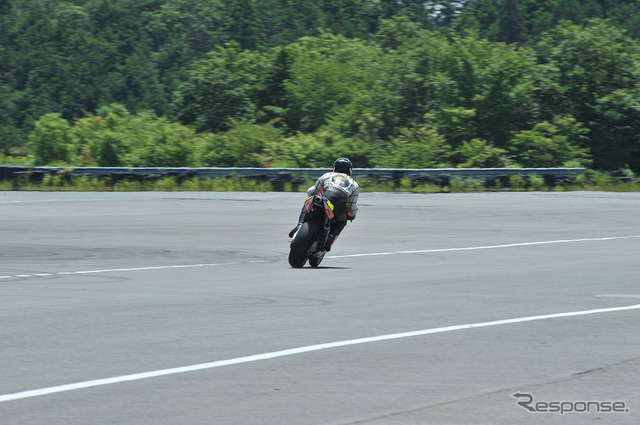 RC211V('02)
