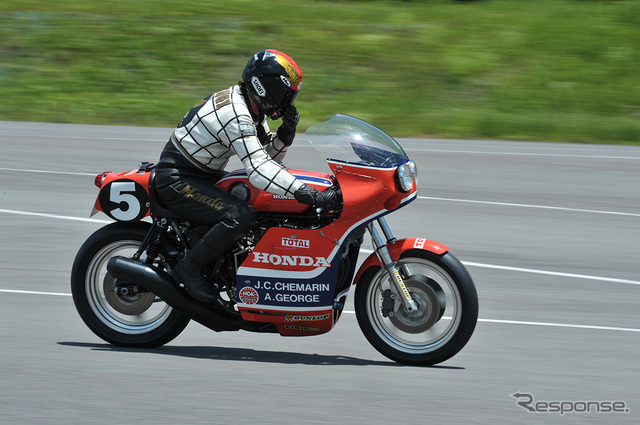 RCB1000('76)