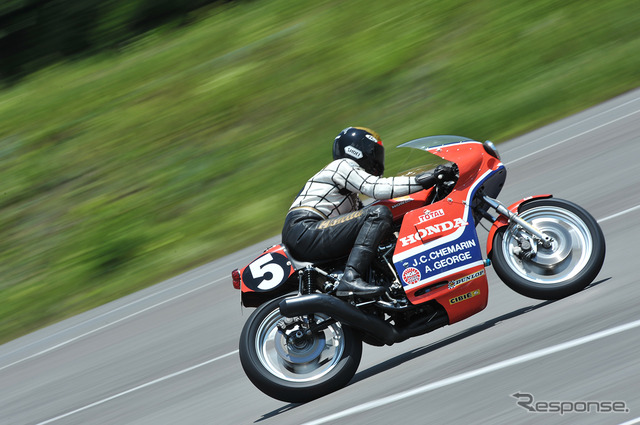 RCB1000('76)