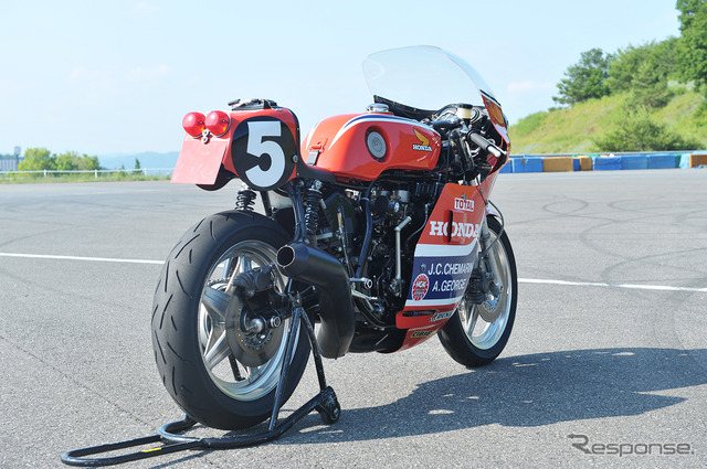 RCB1000('76)