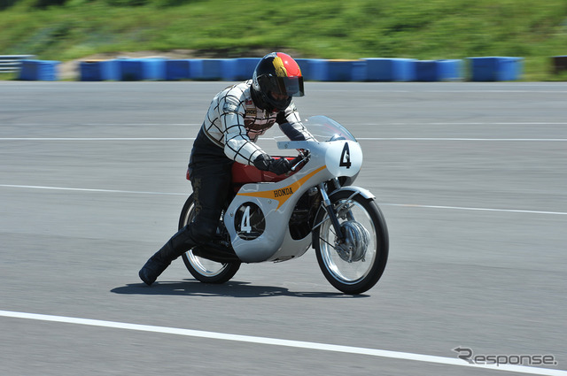4RC146('65)