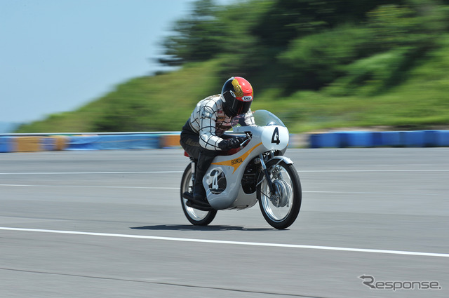 4RC146('65)