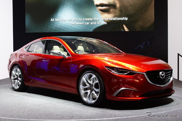 次期アテンザのモデルとなると思われるマツダ・TAKERI(参考画像)
