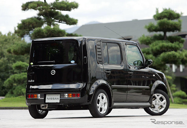 【写真蔵】日産キューブ・アジャクティブ…興味があります?