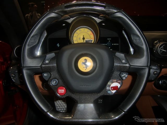 フェラーリ・F12 ベルリネッタ