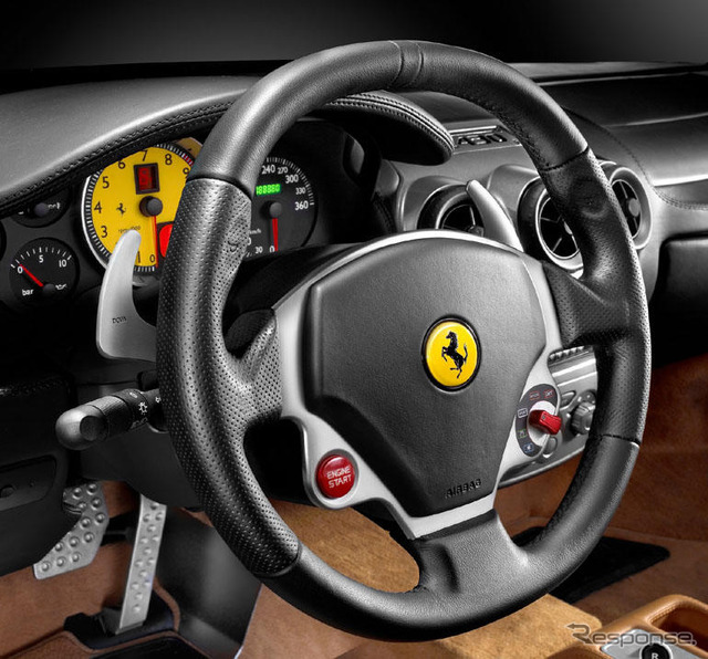 【写真蔵】新型フェラーリV8…F430